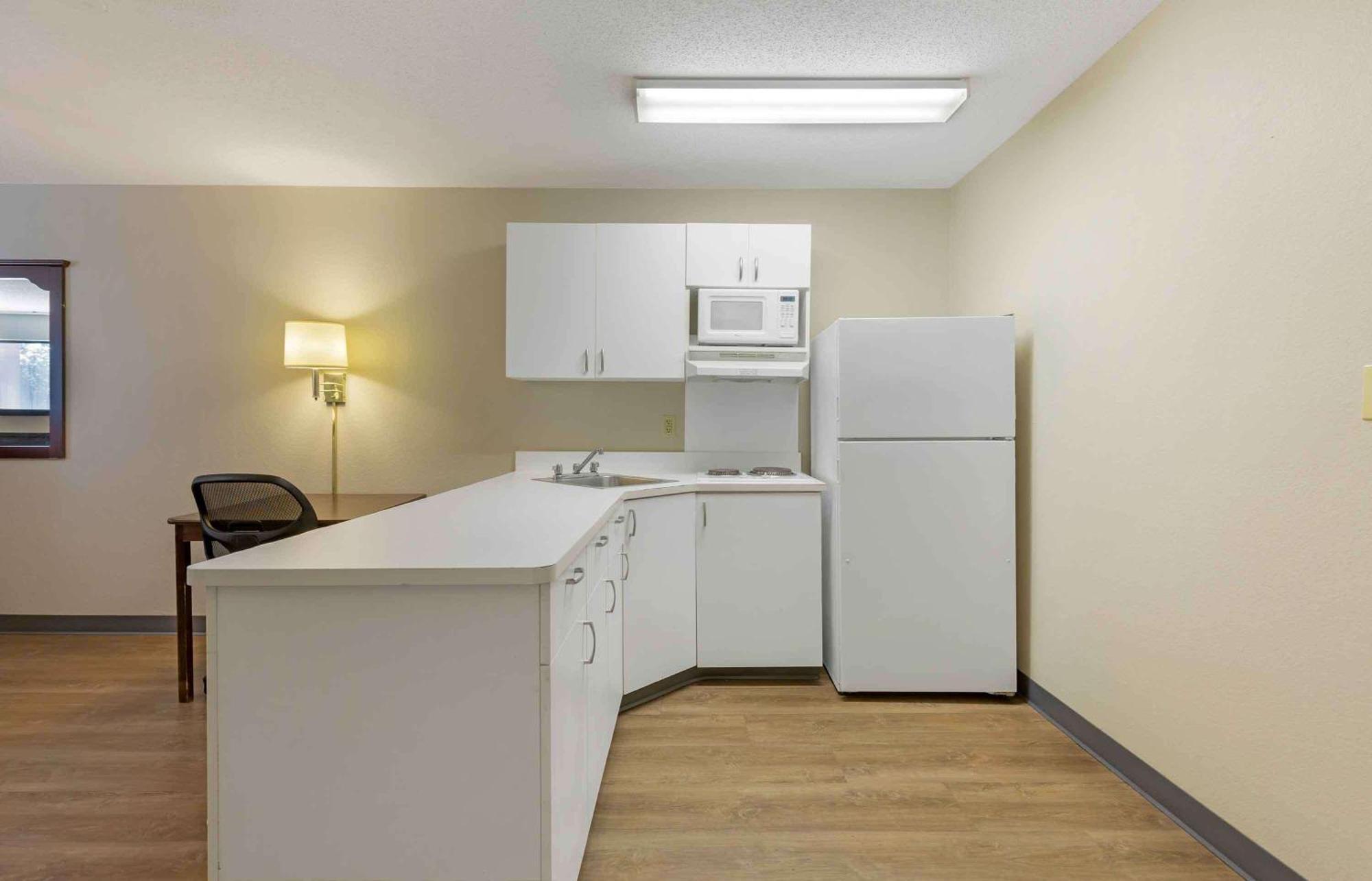 Extended Stay America Select Suites - Hartford - Manchester Exteriör bild