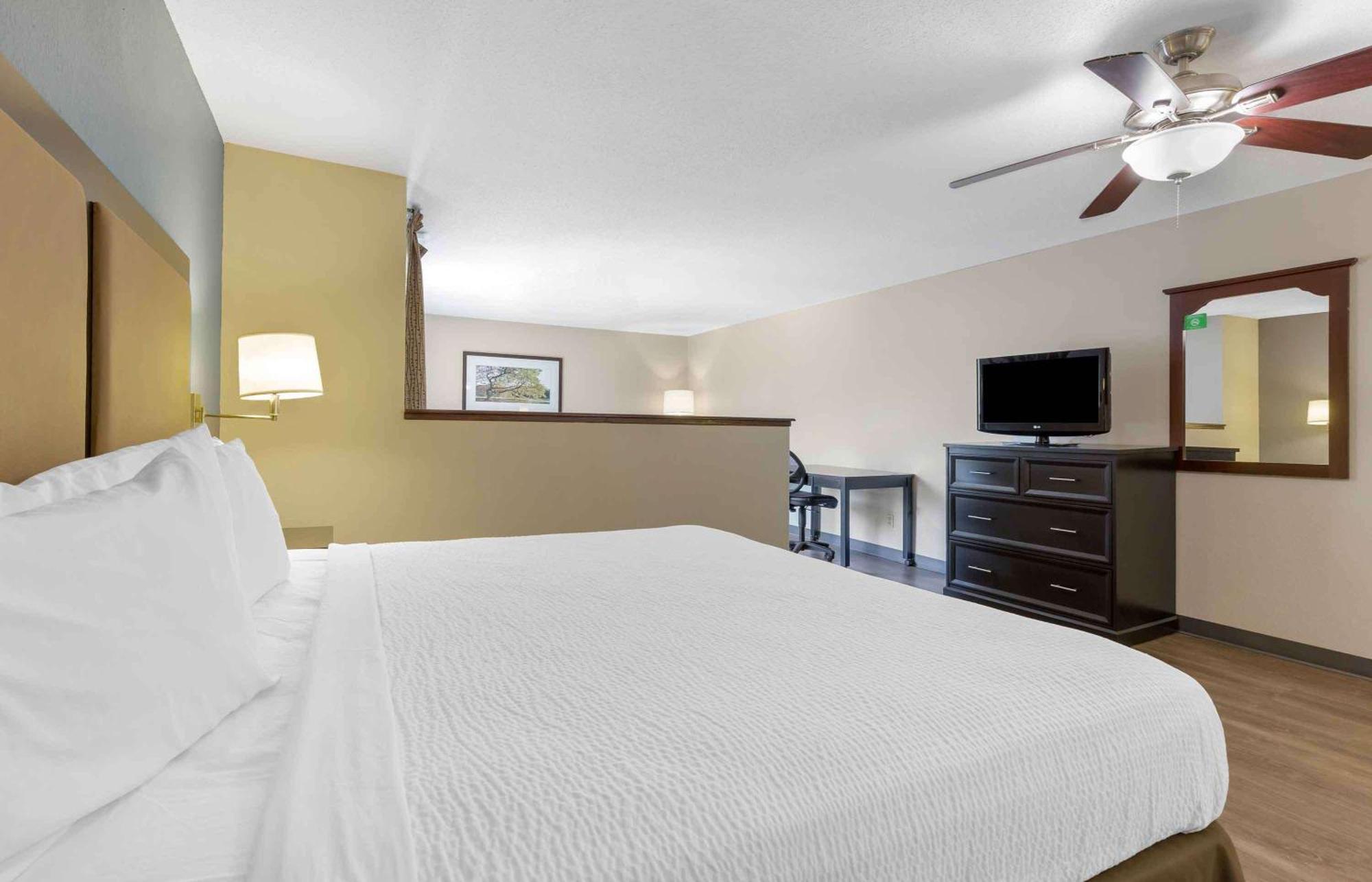 Extended Stay America Select Suites - Hartford - Manchester Exteriör bild