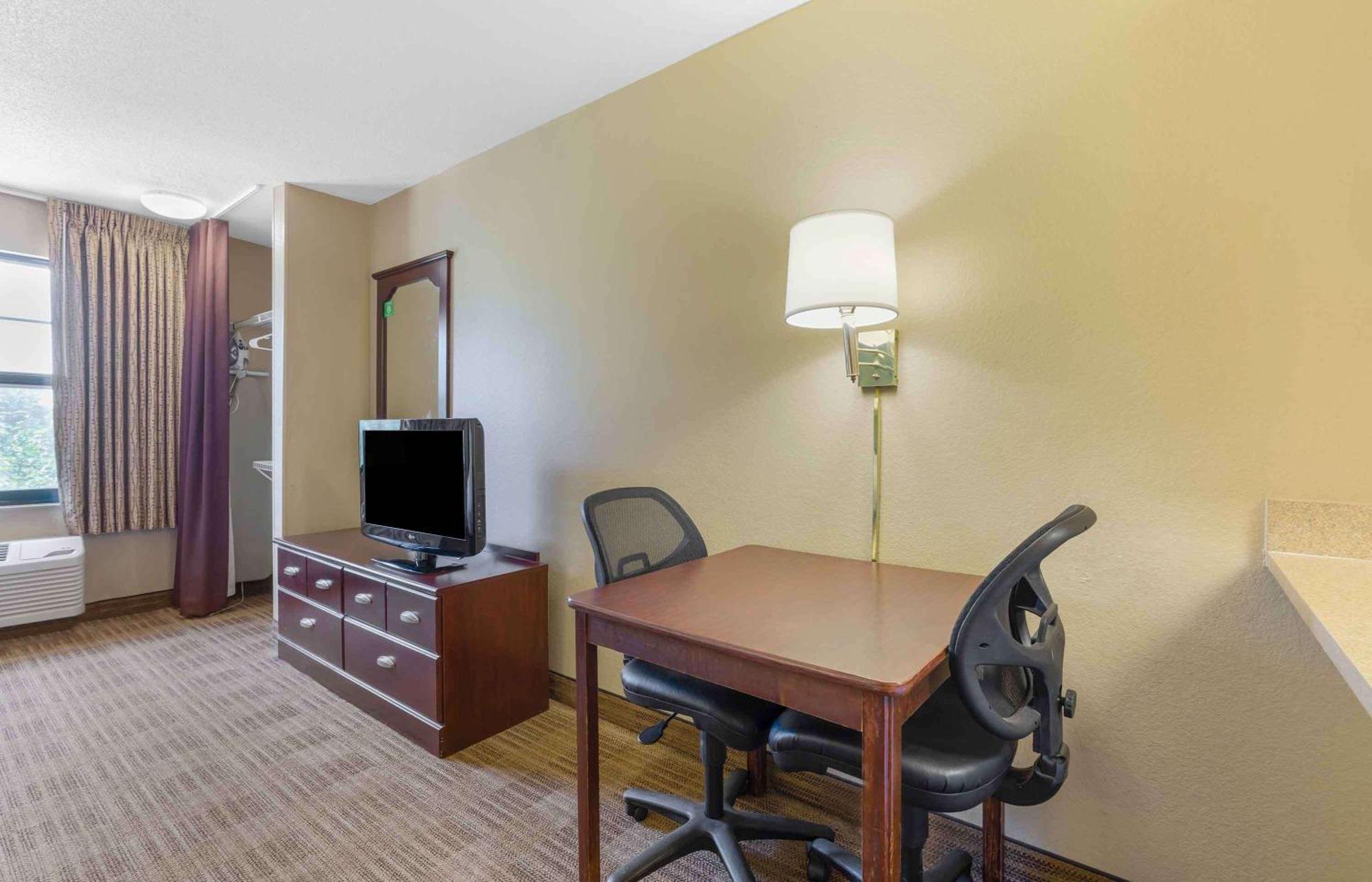 Extended Stay America Select Suites - Hartford - Manchester Exteriör bild