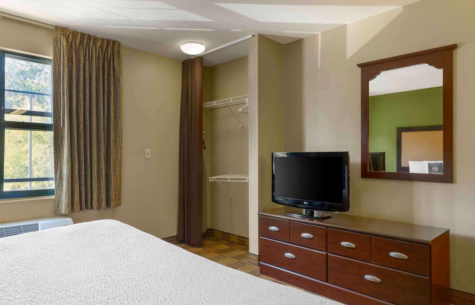 Extended Stay America Select Suites - Hartford - Manchester Exteriör bild