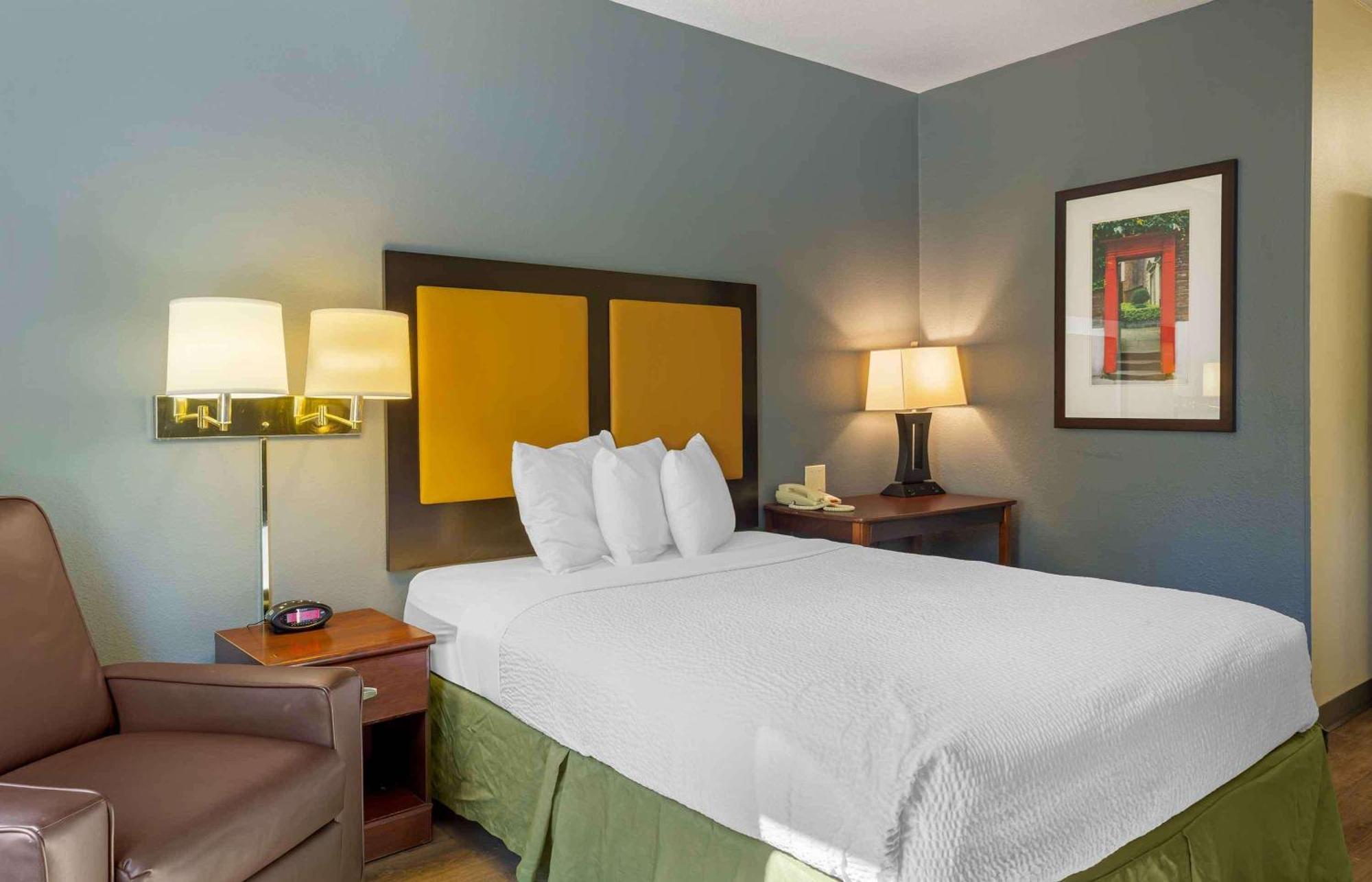Extended Stay America Select Suites - Hartford - Manchester Exteriör bild